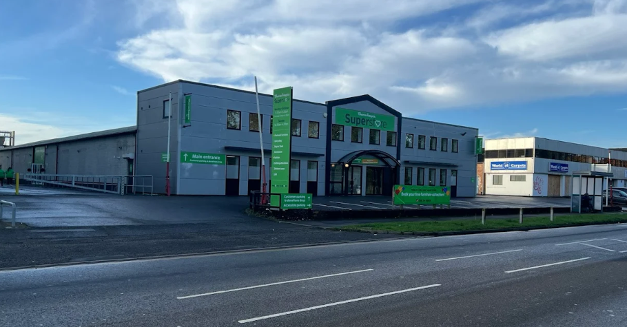 Thames Hospice Superstore